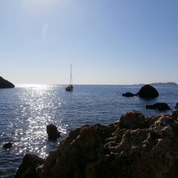 Cala-Moli-Ibiza-Entrenar-Sin-Suplementos